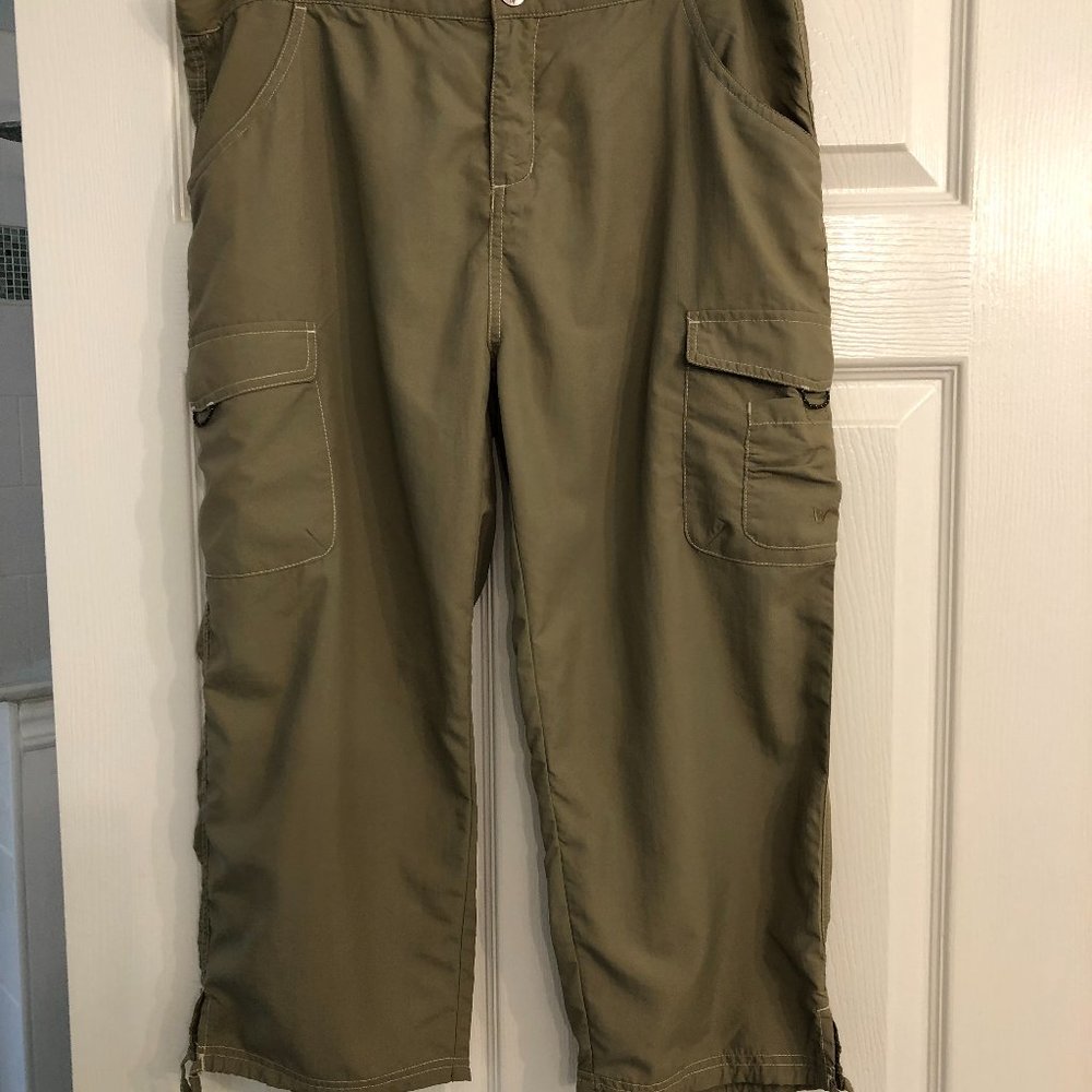White Sierra Khaki Outdoor Capris